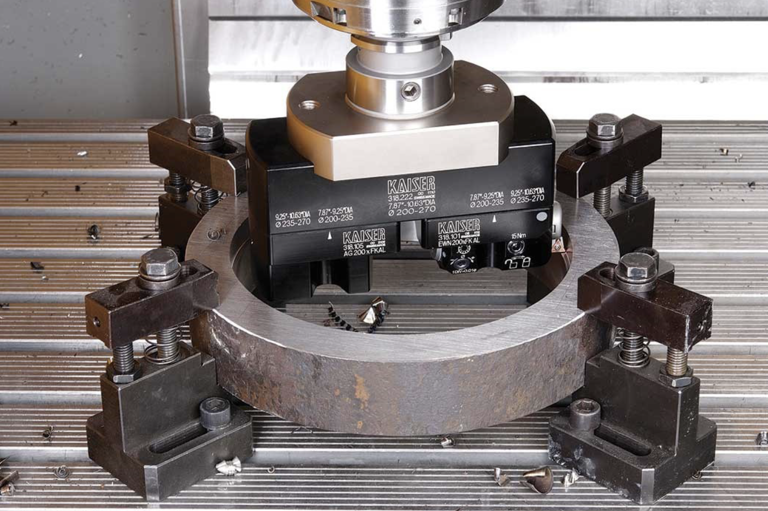 The KAISER 318 modular boring system is lightweight, offering high precision and performance.